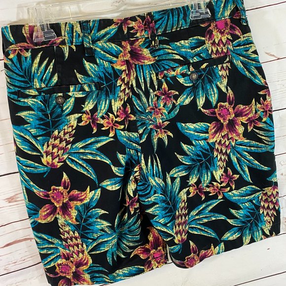 George Black Multicolor Floral Print Bermuda Shorts NWOT Women's Size 32 Small - Picture 11 of 12
